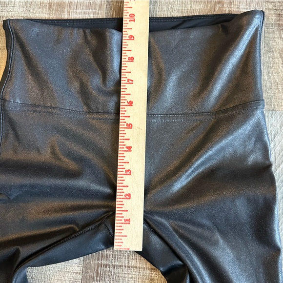 SPANX Legging Size Small Black SPANXshaping Faux Leather w/ Compression - Picture 7 of 13